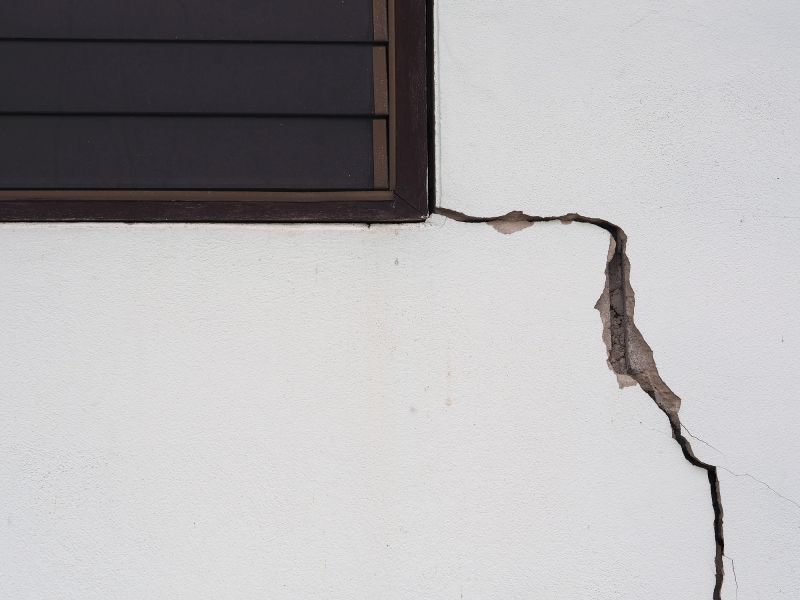 Foundation Crack Repair in North Miami Beach, FL